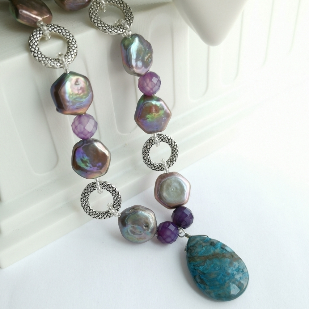 Handmade Peacock coin pearl and quartz necklace 🆕